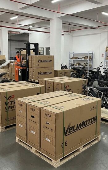 Velimotor box package warehouse - Velimotor Motorbikes